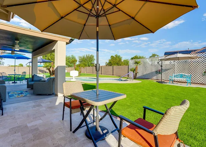 Putting & Pool! Near Sports Holiday home Peoria